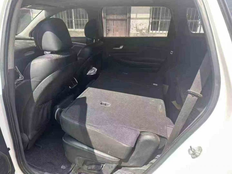 渭南20年现代新胜达6