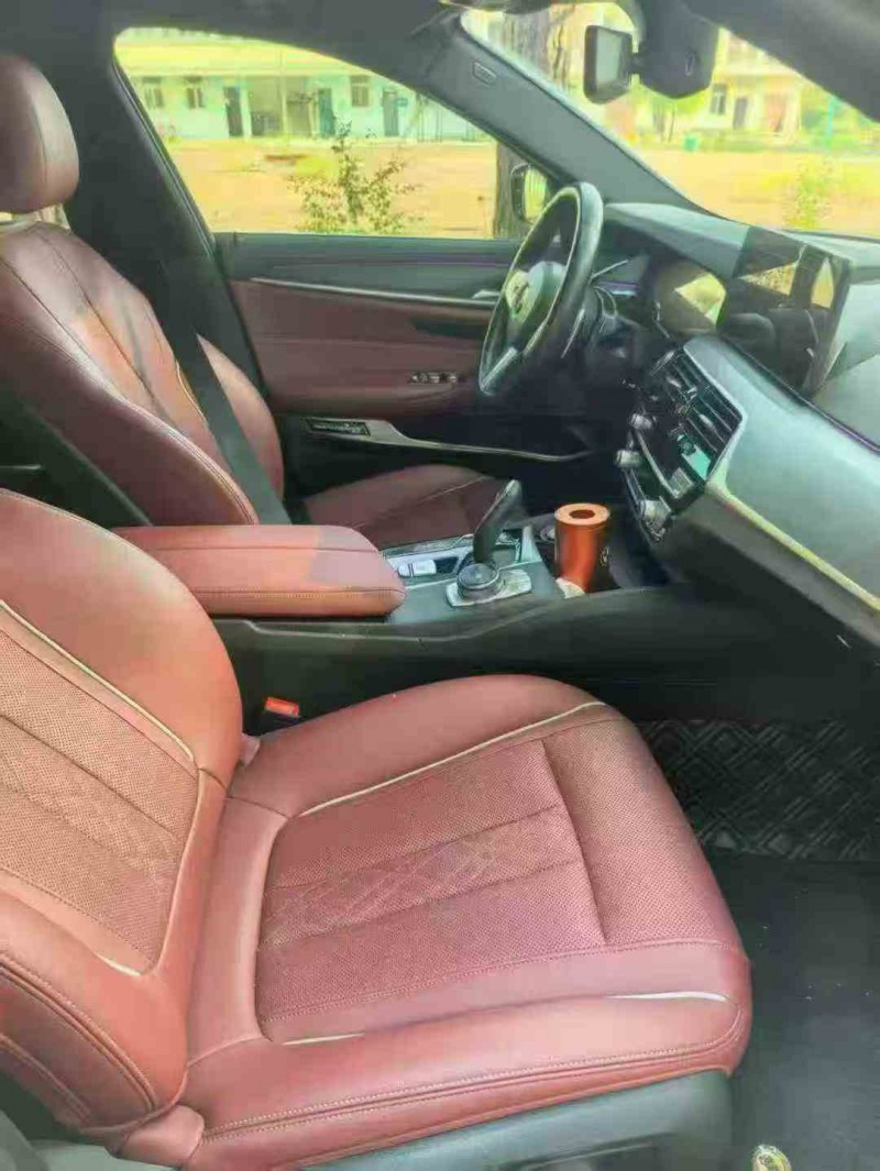 新余23年宝马5系3