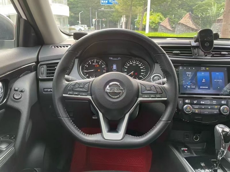 深圳24年日产奇骏7