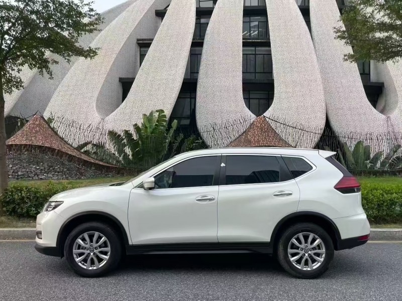 深圳24年日产奇骏8