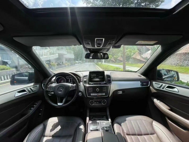 深圳17年奔驰GLS7