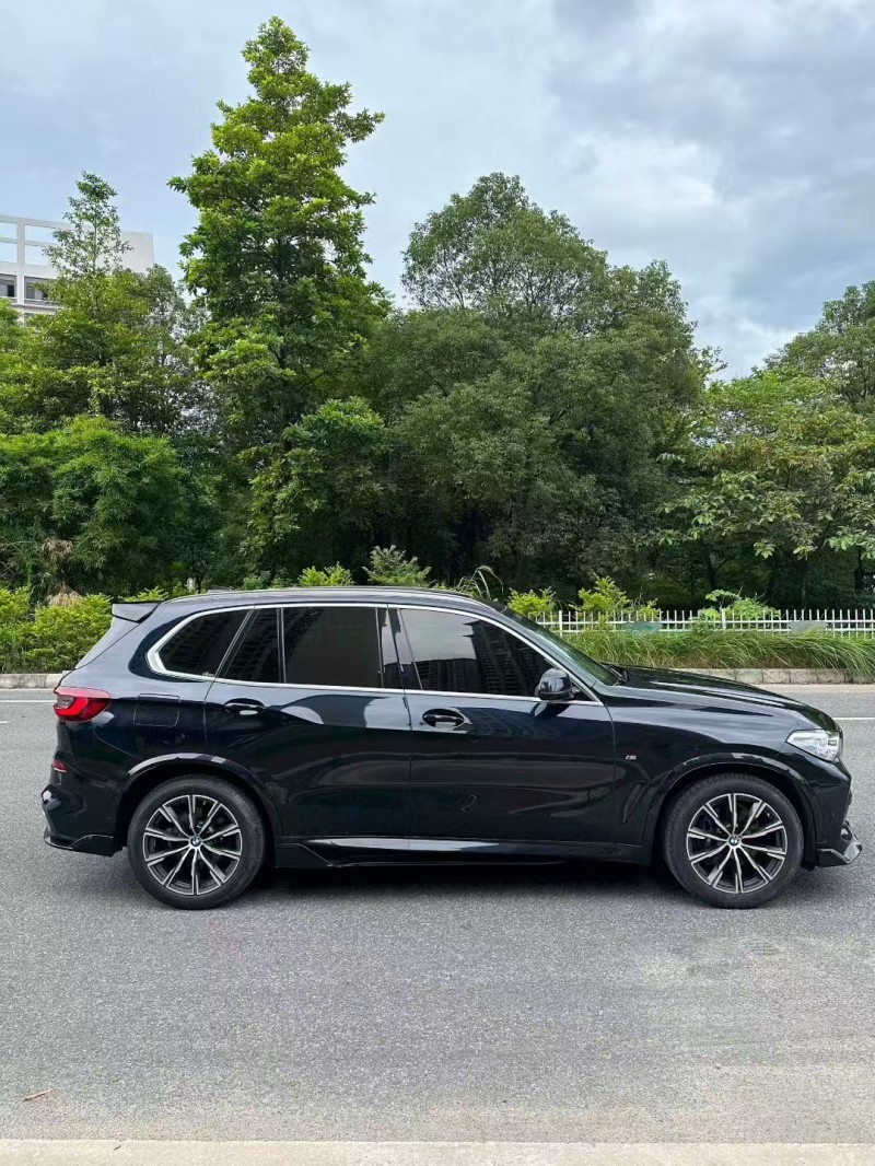 广州21年宝马X53