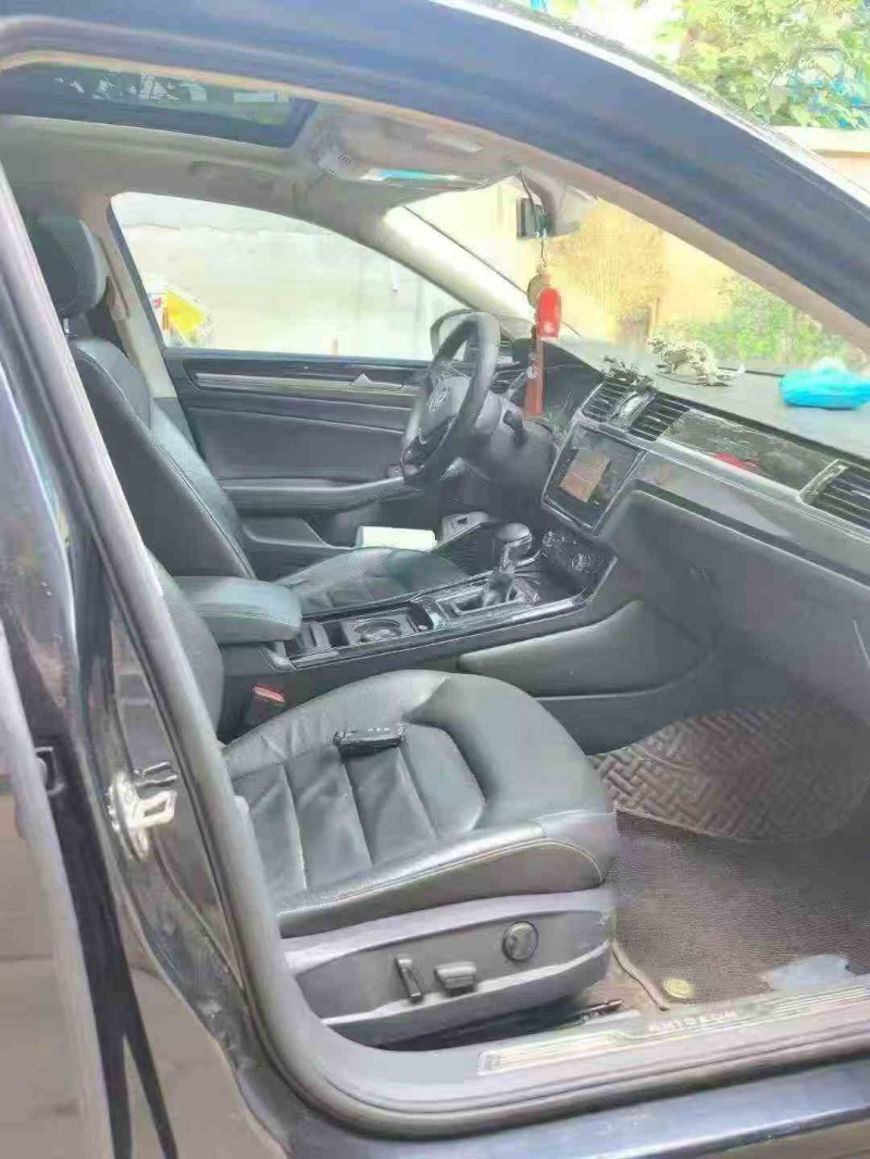 渭南18年大众辉昂4