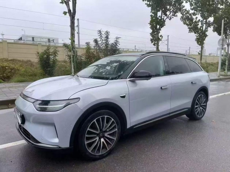 郑州21年零跑汽车C113