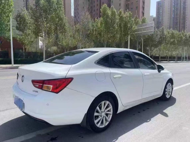 郑州18年别克威朗4