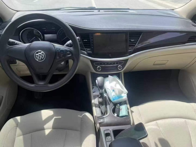 郑州18年别克威朗8