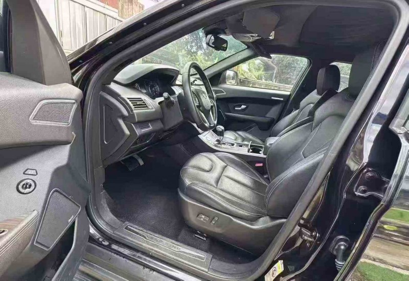 广州17年陆风X76