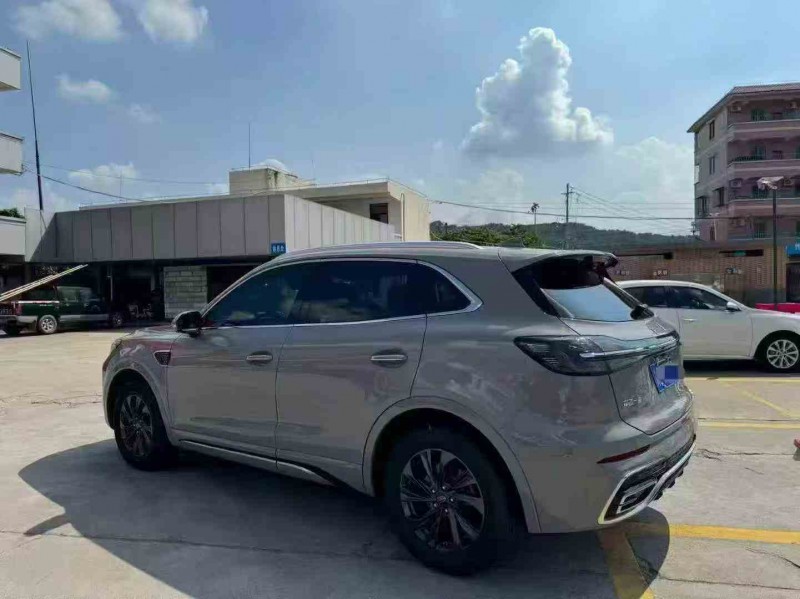 深圳23年红旗HS59