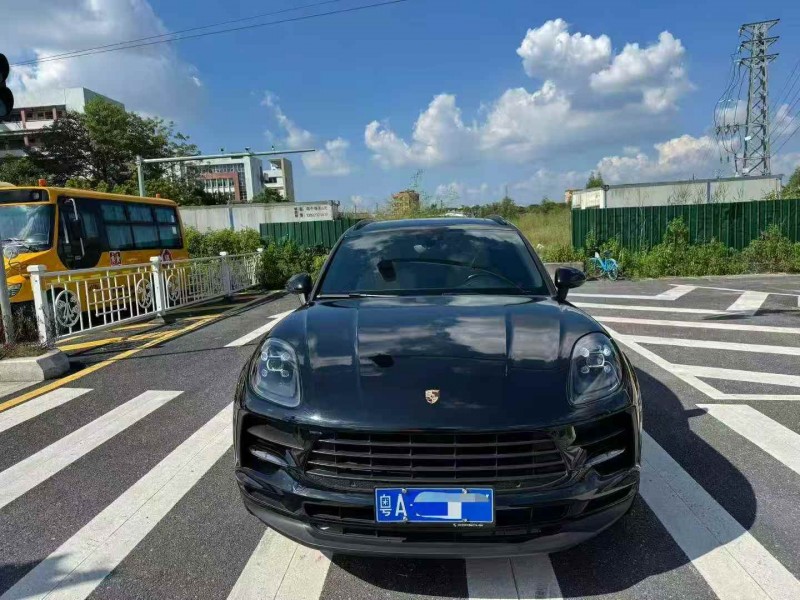 江门18年保时捷Macan1