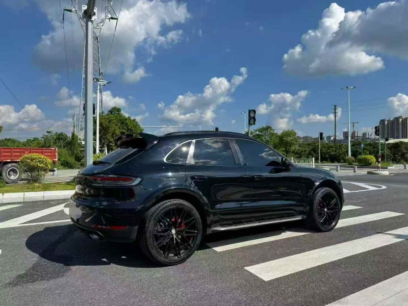 江门18年保时捷Macan7