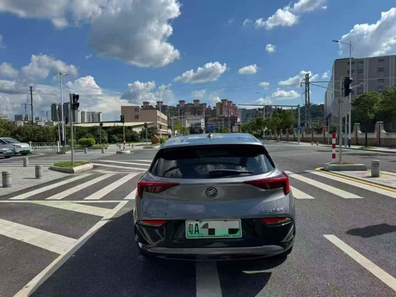 珠海22年别克微蓝8