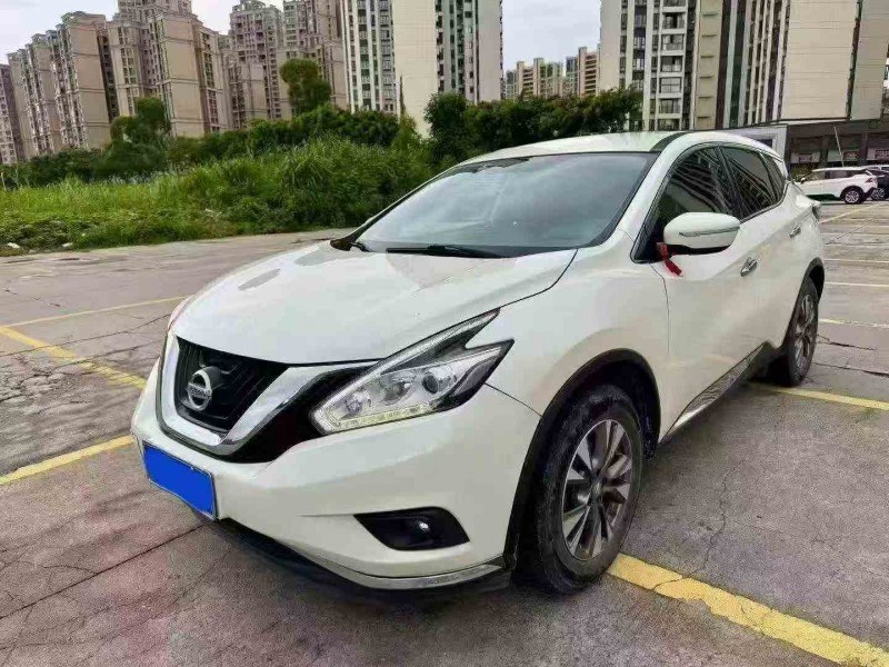 珠海18年日产楼兰2