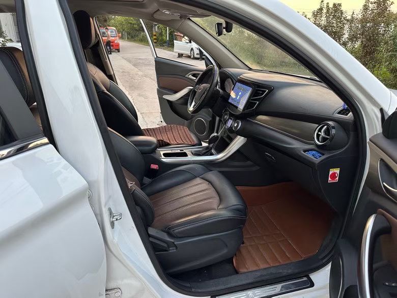 徐州17年比亚迪宋7