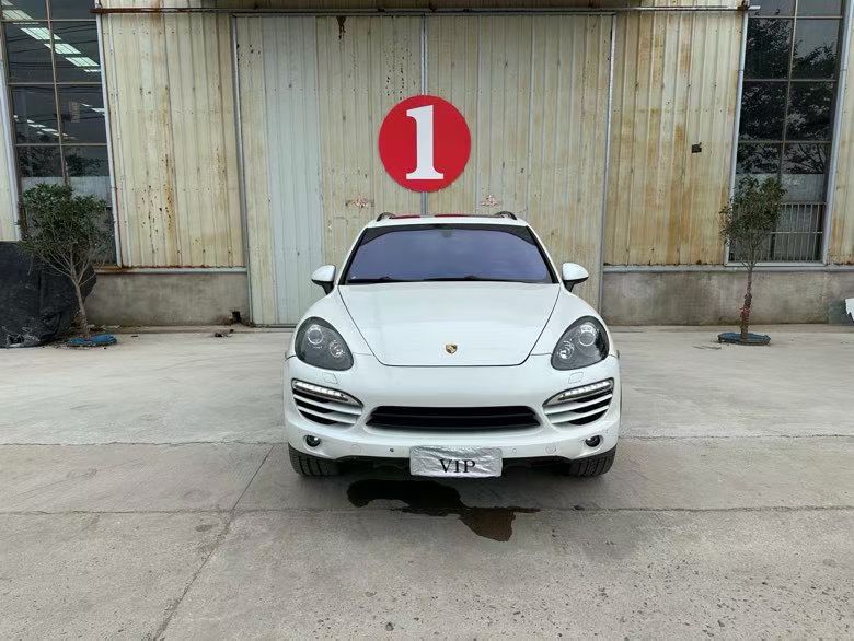 徐州13年保时捷卡宴1