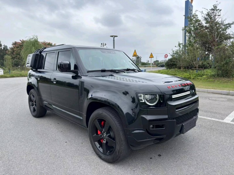 盐城24年路虎卫士2