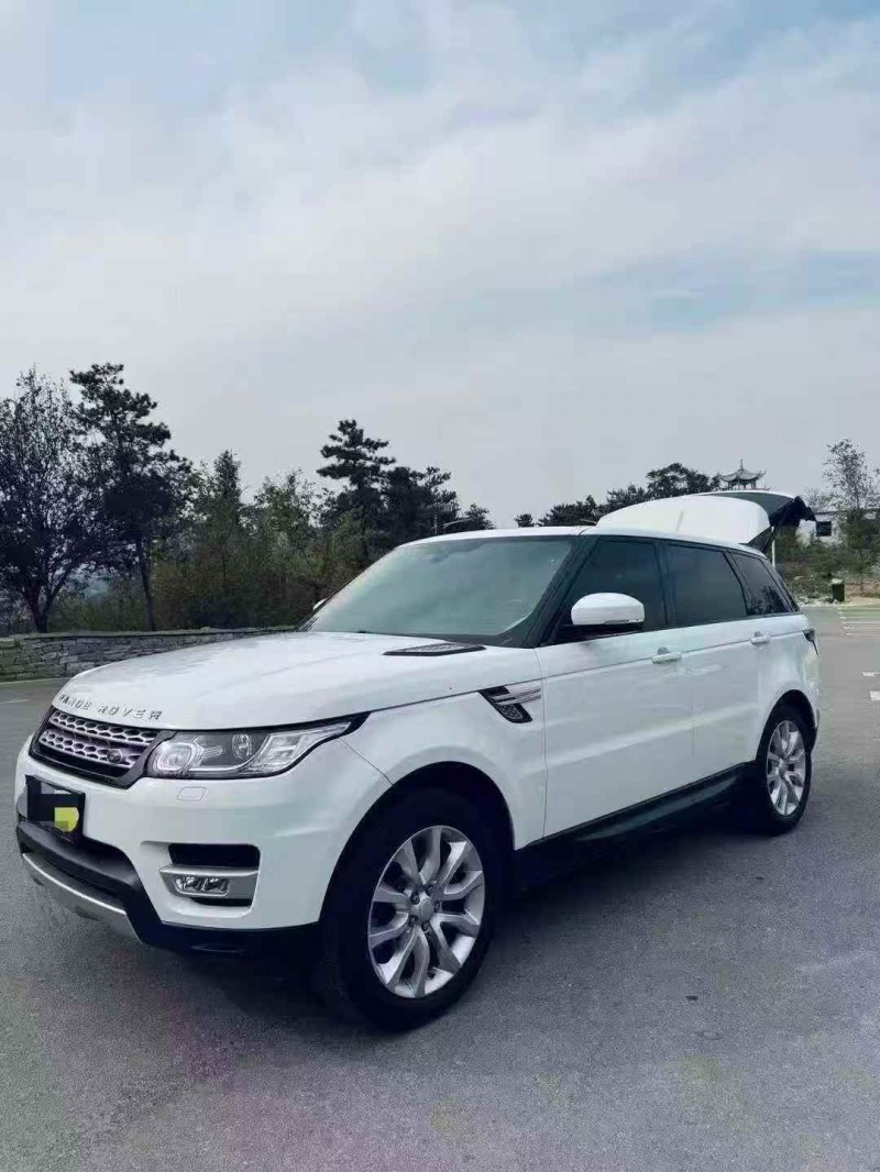 东营17年路虎揽胜运动1