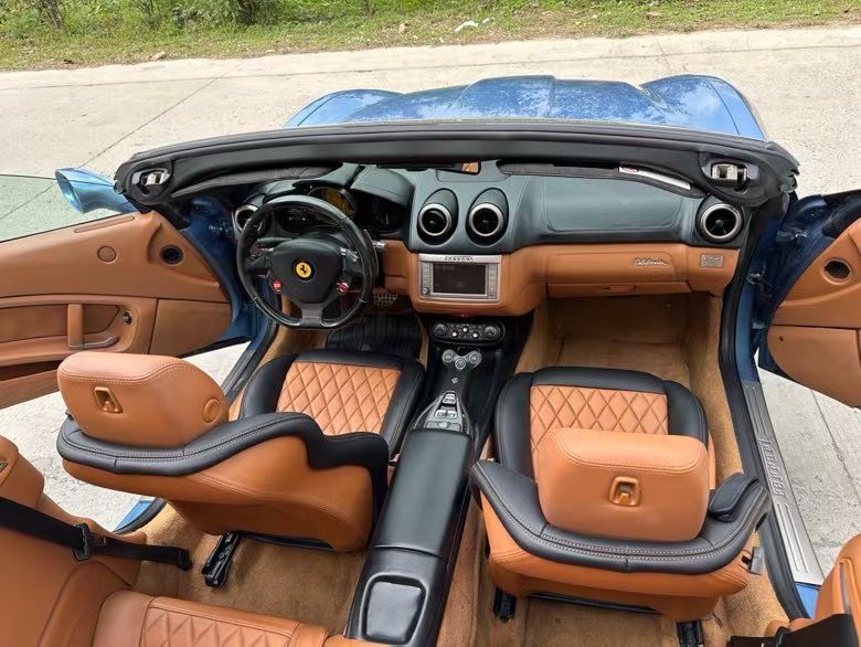 徐州13年法拉利California8