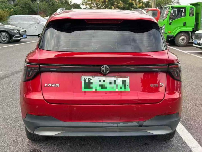 宁波25年名爵es59