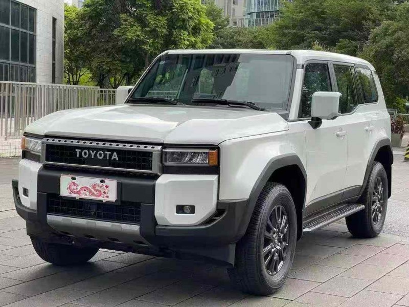 佛山25年丰田普拉多2