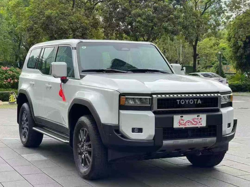 佛山25年丰田普拉多3