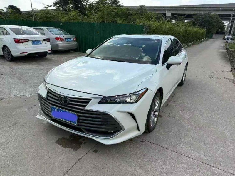 佛山20年丰田亚洲龙3