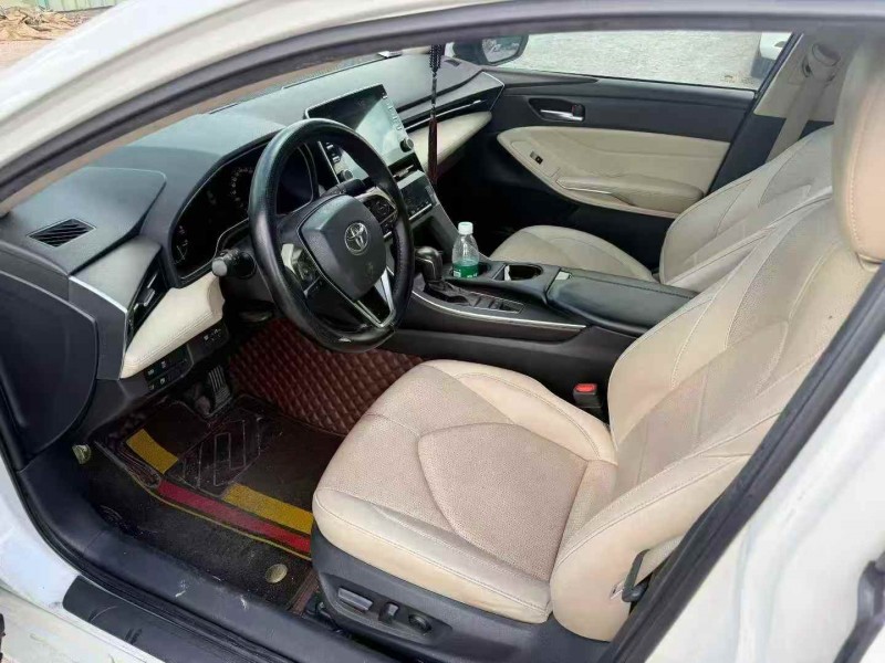 佛山20年丰田亚洲龙5