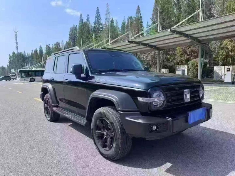 南通25年长城汽车坦克2