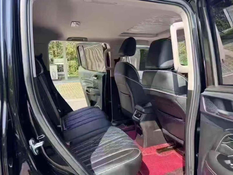 南通25年长城汽车坦克5