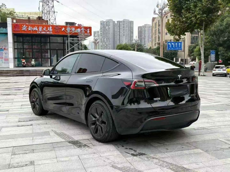重庆23年特斯拉MODEL Y7