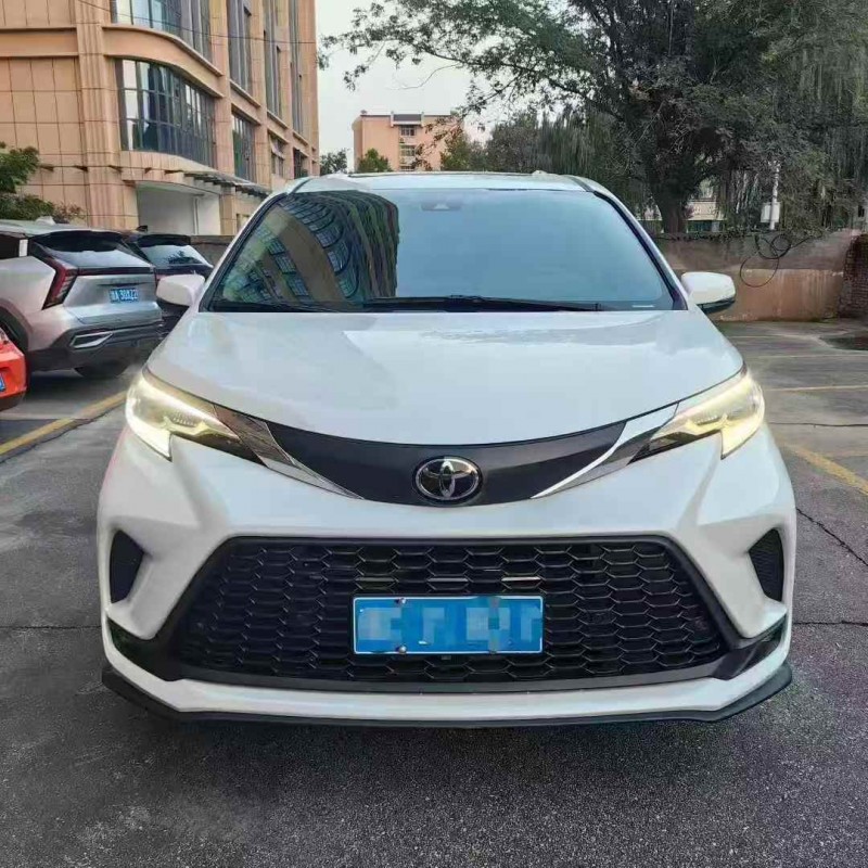 嘉兴24年丰田格瑞维亚1