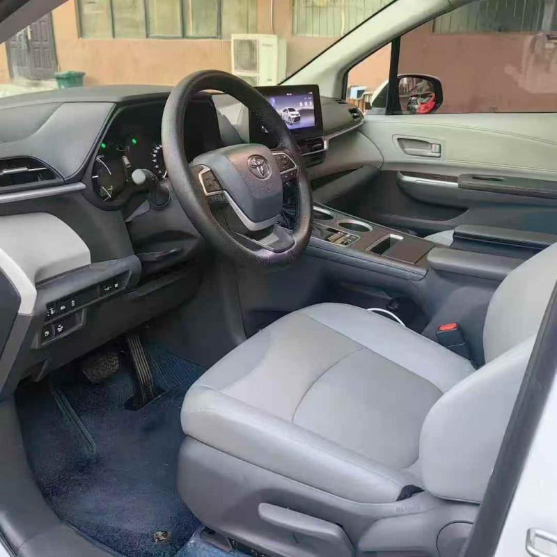 嘉兴24年丰田格瑞维亚4