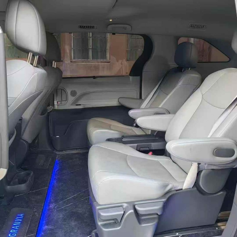 嘉兴24年丰田格瑞维亚5