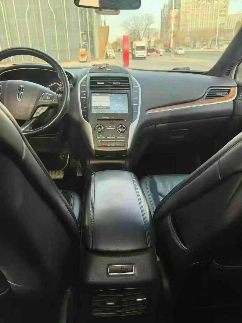 保定17年林肯MKC6