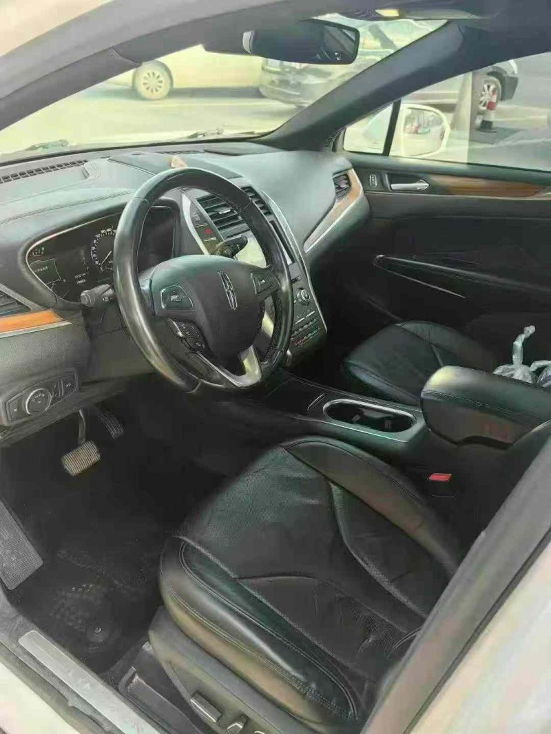 保定17年林肯MKC8