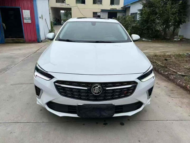 青岛22年别克君威1