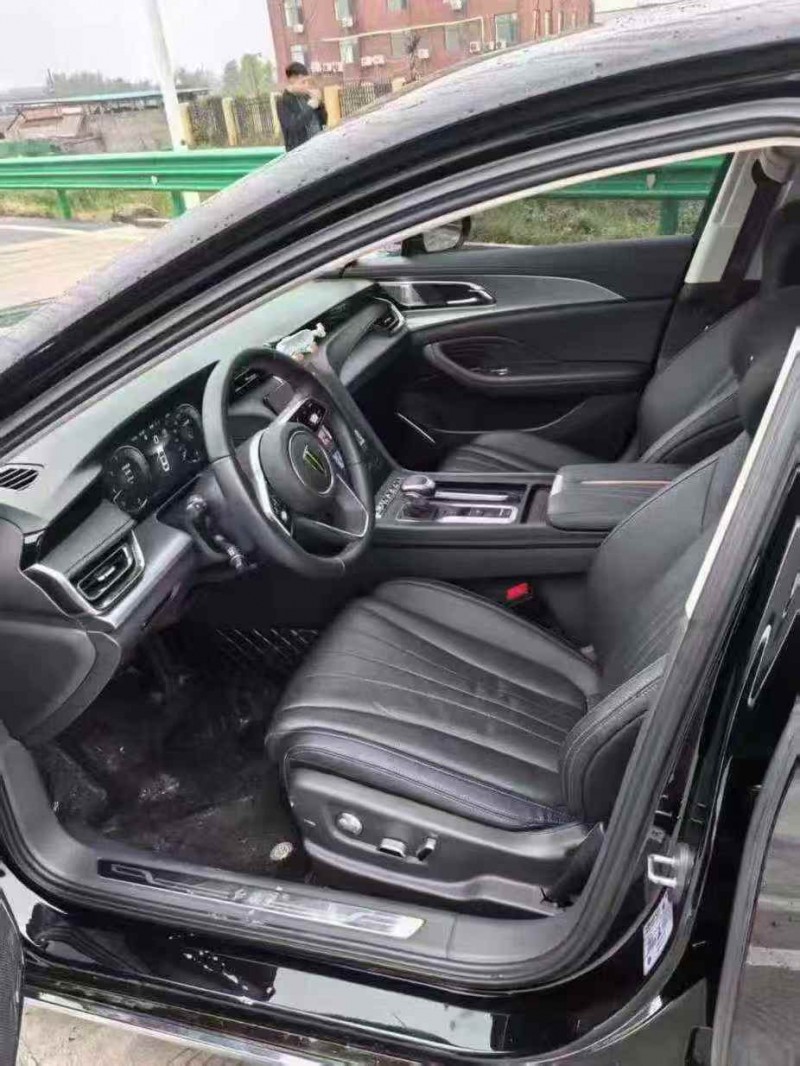 枣庄24年红旗H56