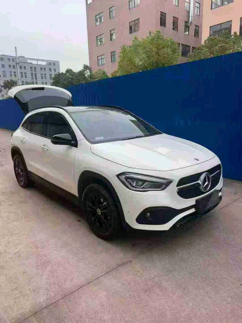 台州22年奔驰GLA3