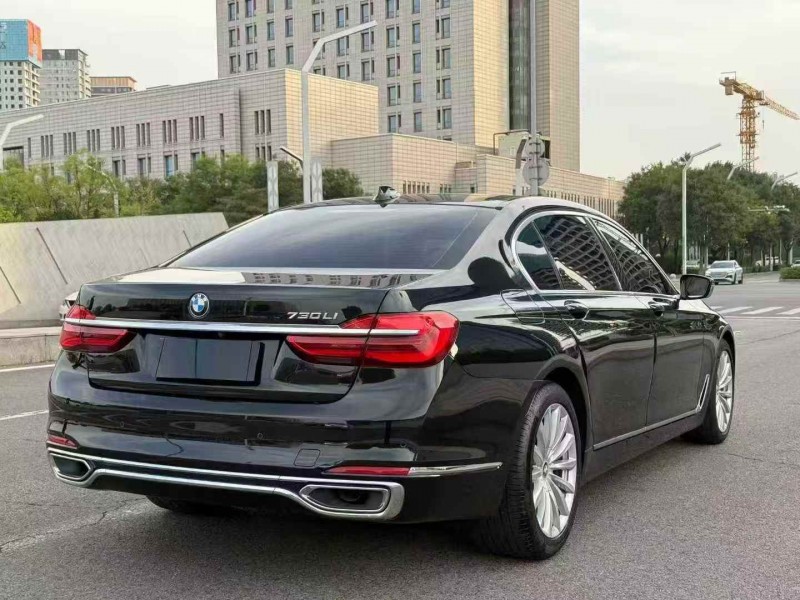 萍乡18年宝马7系8