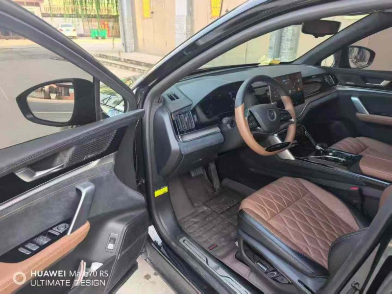 保定23年比亚迪唐8