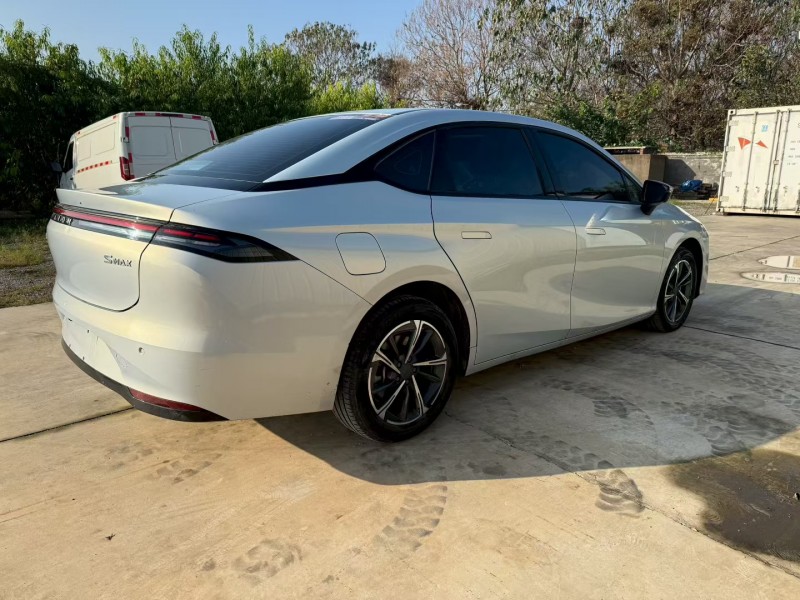 青岛24年传祺埃安S8