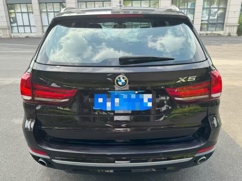 厦门17年宝马X59