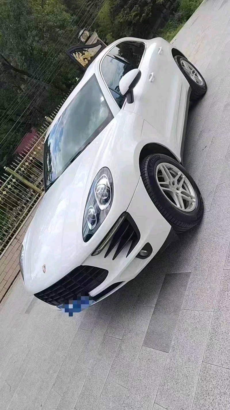 徐州17年保时捷Macan3