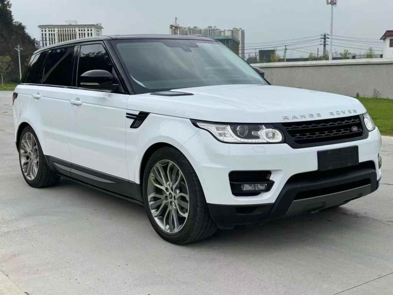 无锡16年路虎揽胜运动3