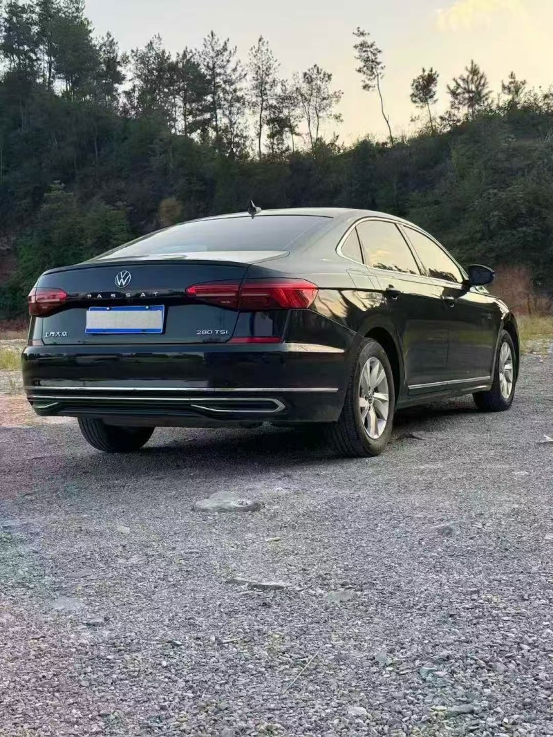 萍乡21年大众帕萨特8