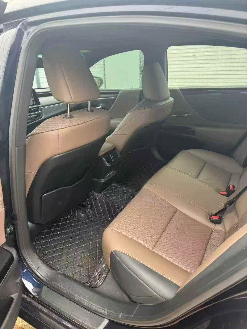 唐山22年雷克萨斯ES5