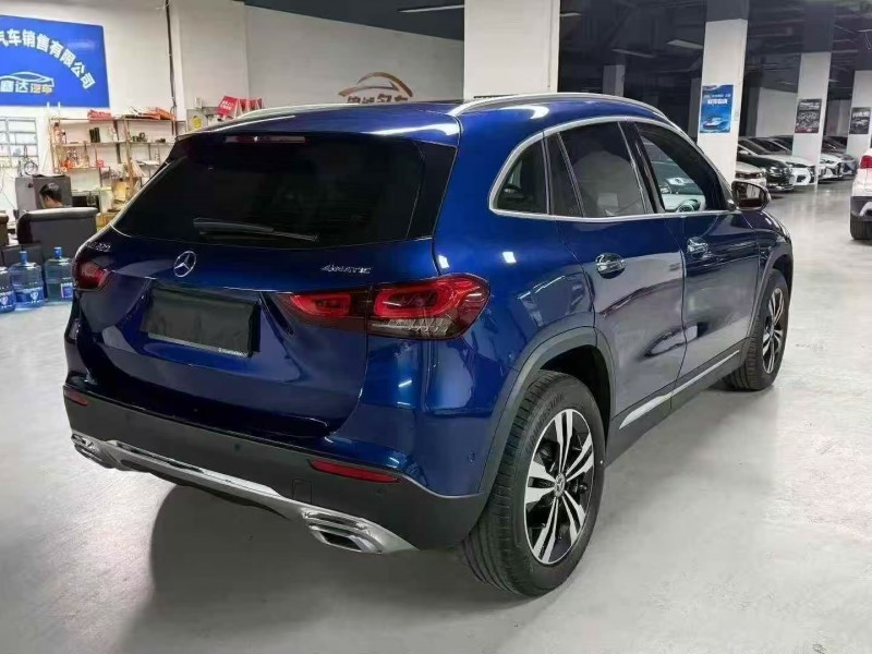 徐州24年奔驰GLA8