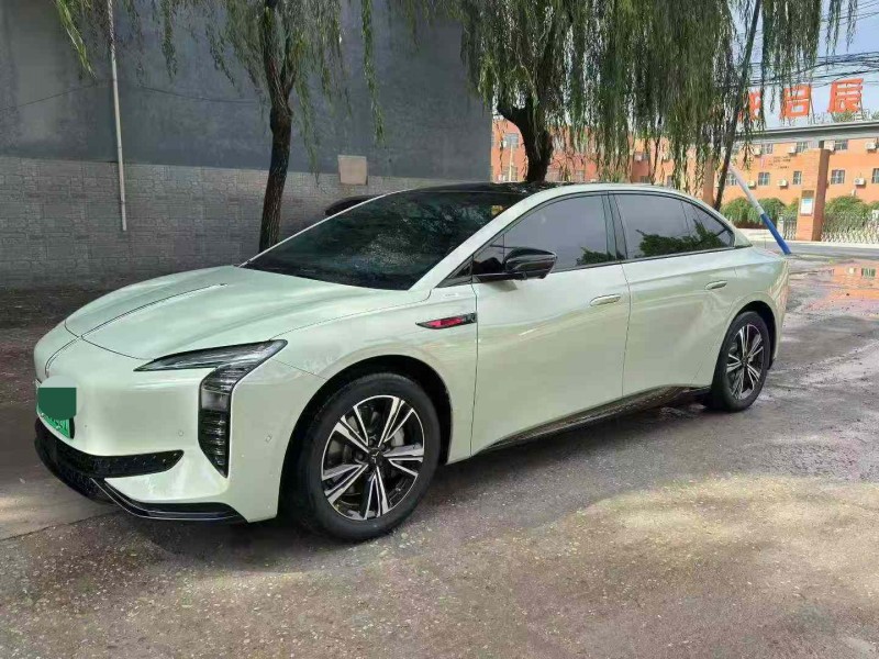 保定25年红旗EH73