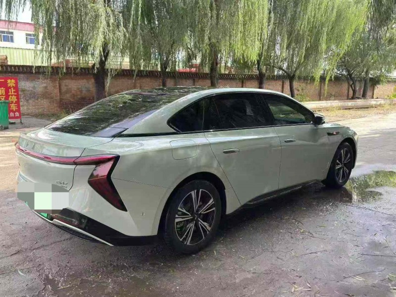 保定25年红旗EH76