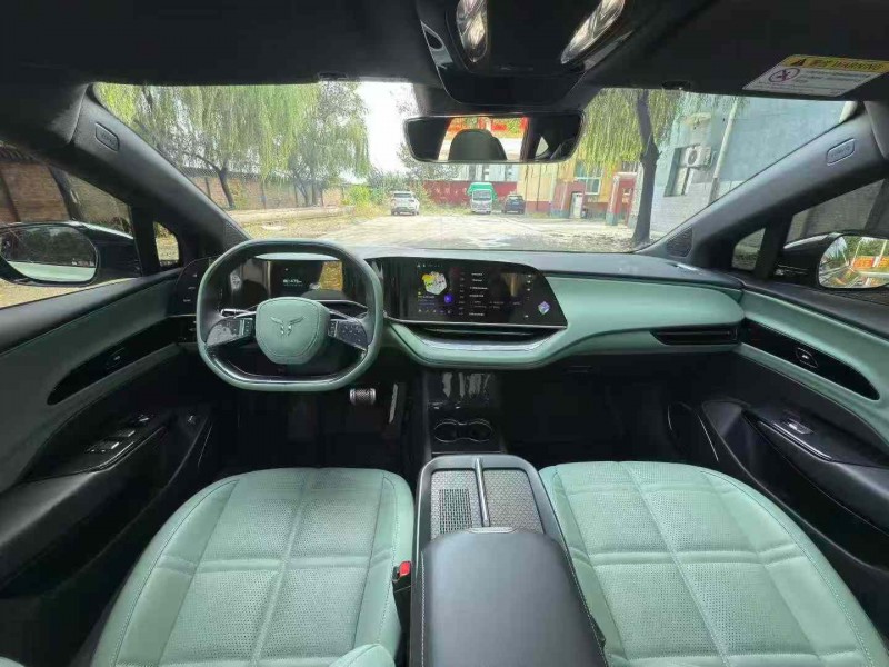 保定25年红旗EH78