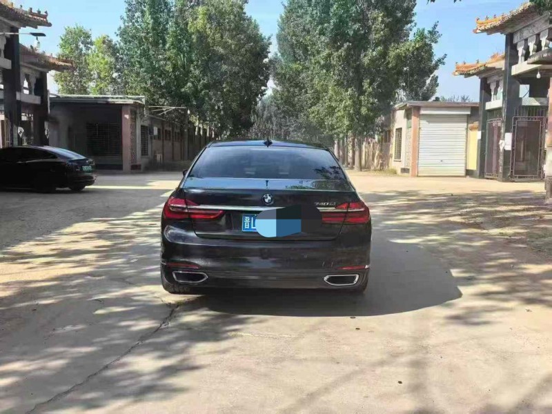 保定15年宝马7系2